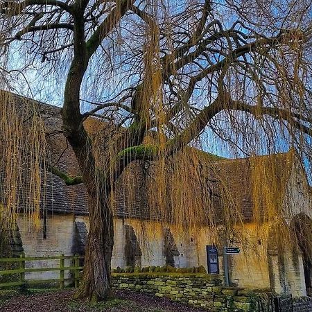 Period Apartment, Great Views, In Heart Of Town. Bradford-On-Avon Exterior foto