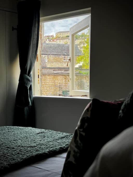Period Apartment, Great Views, In Heart Of Town. Bradford-On-Avon Exterior foto